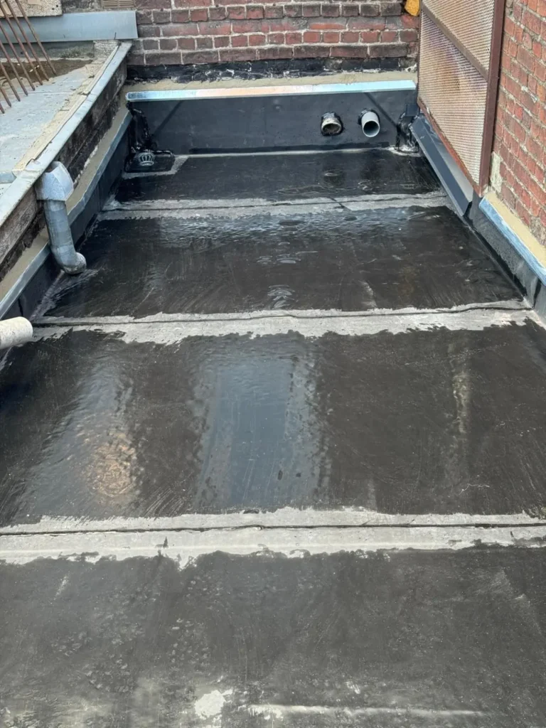 Étanchéité EPDM terminée sur l’extension à Roubaix